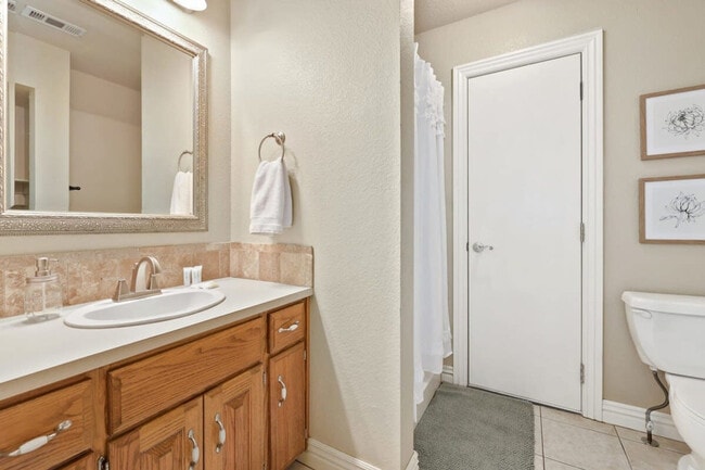 12307 Blueberry Ln