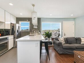 3110 Red River St in Austin, TX - Building Photo - Building Photo