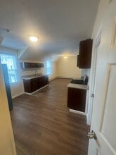 194 Harrison St in Pawtucket, RI - Foto de edificio - Building Photo
