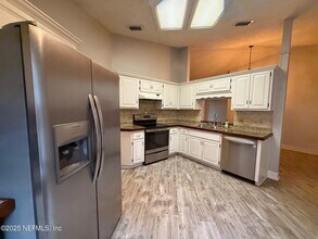 8562 Echoridge Ct in Jacksonville, FL - Building Photo - Building Photo