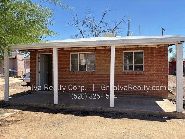 property at 4542 E 20th St