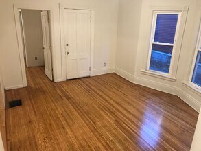 88 Asbury St in Rochester, NY - Building Photo - Building Photo