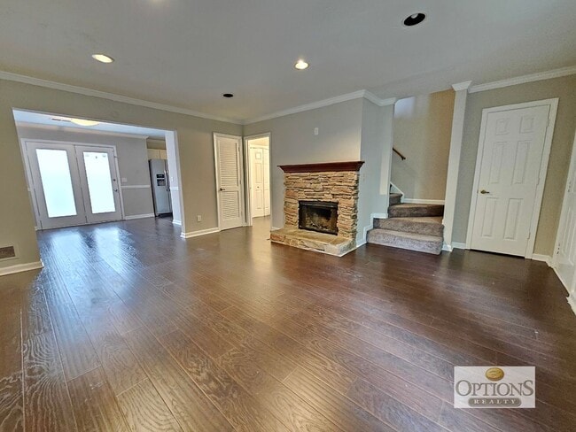 220 Chads Ford Way in Roswell, GA - Building Photo - Building Photo