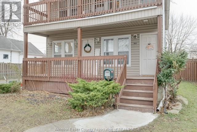 845 Ellrose Ave in Windsor, ON - Building Photo