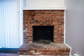 678 Savin Ave in West Haven, CT - Building Photo - Building Photo