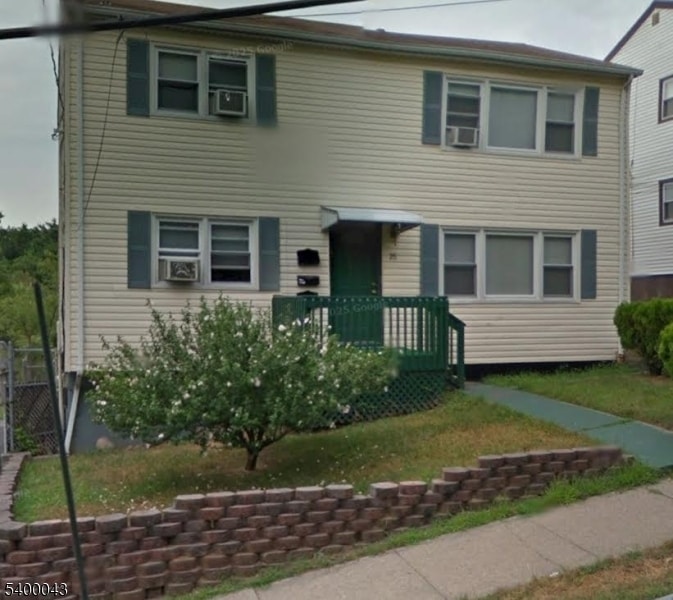 25 Oxford St in Paterson, NJ - Building Photo