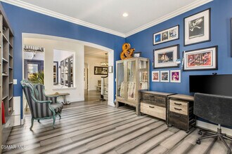 6051 Caledonia Ct in Oak Park, CA - Building Photo - Building Photo