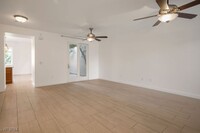 11338 Belmont Lake Dr, Unit 1 in Las Vegas, NV - Building Photo - Building Photo