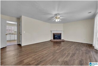 218 Willow Point Cir in Alabaster, AL - Building Photo - Building Photo