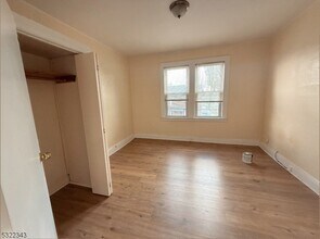 45 Norman Rd-Unit -2L in Newark, NJ - Building Photo - Building Photo