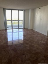 3400 NE 192 St-Unit -12G in Aventura, FL - Building Photo - Building Photo