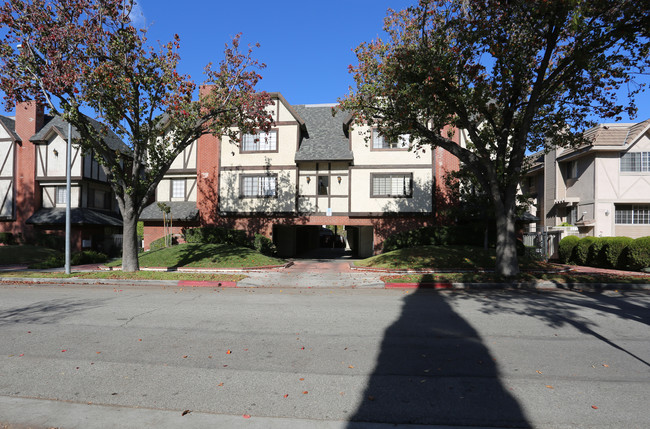 655-659 Alexander St in Glendale, CA - Foto de edificio - Building Photo