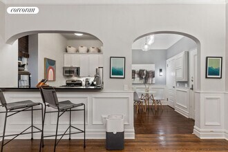 301 W 108th St in New York, NY - Building Photo - Building Photo