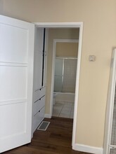 9016 Reading Ave in Los Angeles, CA - Building Photo - Building Photo