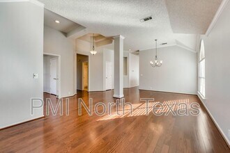 10717 Camelot Dr in Frisco, TX - Building Photo - Building Photo