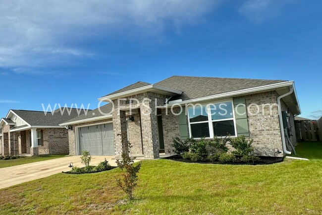 4653 Honor Guard Wy in Crestview, FL - Building Photo - Building Photo