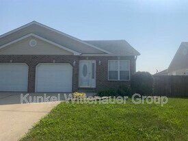 3336 Berwin Green Dr in Belleville, IL - Building Photo