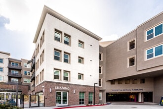 Arte West in Santa Ana, CA - Foto de edificio - Building Photo