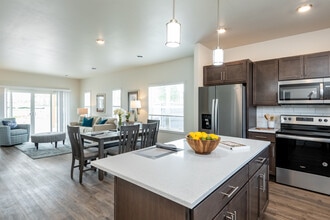 Ridge Road Homes in Green Bay, WI - Building Photo - Building Photo