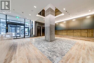 65 Broadway Ave in Toronto, ON - Building Photo - Building Photo