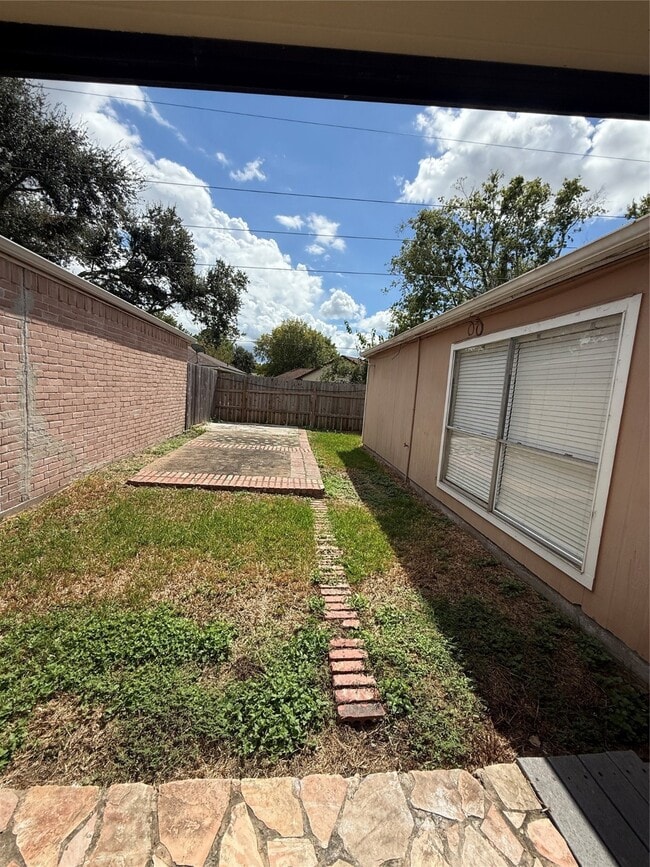 property at 16103 Camino Del Sol Dr