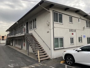Felton in Inglewood, CA - Foto de edificio - Building Photo