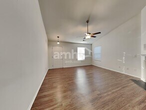 3104 Asheton Grove Ct in Winston-Salem, NC - Building Photo - Building Photo