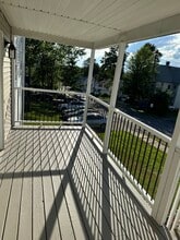 124 Pearl St, Unit 124A in Enfield, CT - Building Photo - Building Photo