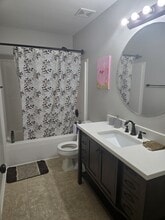1069 Castlerock Dr in Clarksville, TN - Building Photo - Building Photo