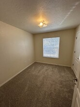 11895 Cloverbrook Ln in Boise, ID - Building Photo - Building Photo