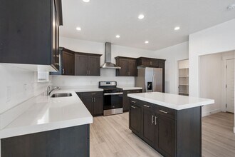 7217 N Hidden Steppe Bnd in Eagle Mountain, UT - Building Photo - Building Photo