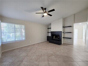 908 Coral Isle Way, Unit 161 in Las Vegas, NV - Building Photo - Building Photo