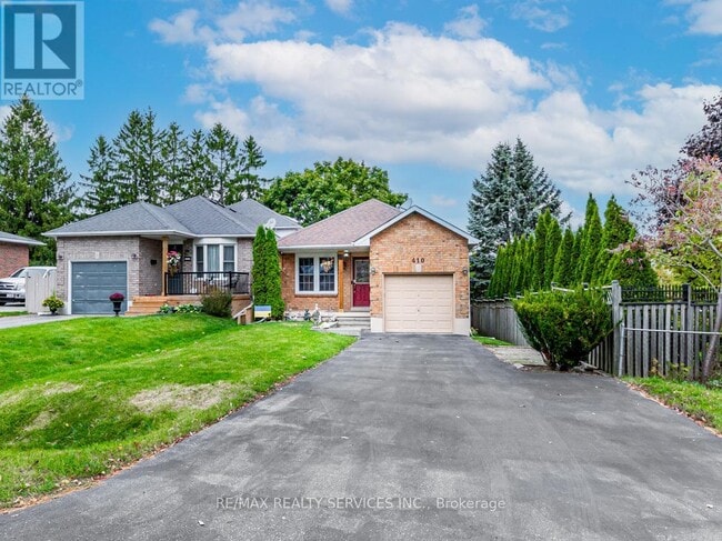 410 Sunset Blvd in Newcastle, ON - Building Photo - Building Photo