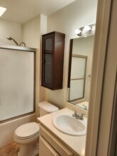 1445 Reeves St, Unit #111 in Los Angeles, CA - Building Photo - Building Photo