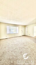 812 Bedrock Dr in Fayetteville, NC - Building Photo - Building Photo
