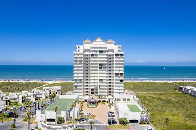 Isola Bella Condominiums I in South Padre Island, TX - Building Photo - Building Photo