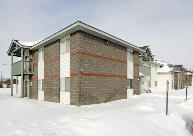 16704 Brunswick Ave in Prior Lake, MN - Building Photo - Building Photo