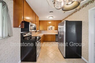 113 N 44th W Ave in Tulsa, OK - Building Photo - Building Photo