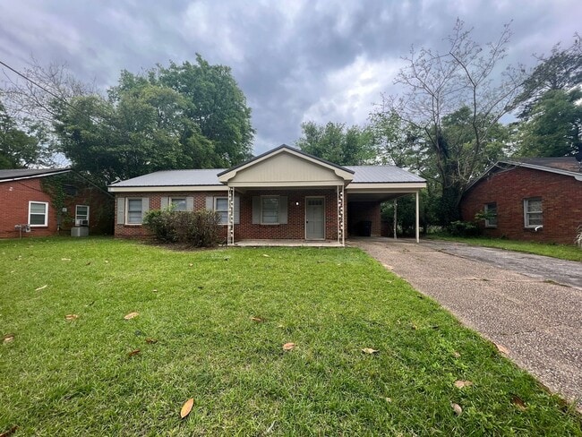 property at 4125 11th St