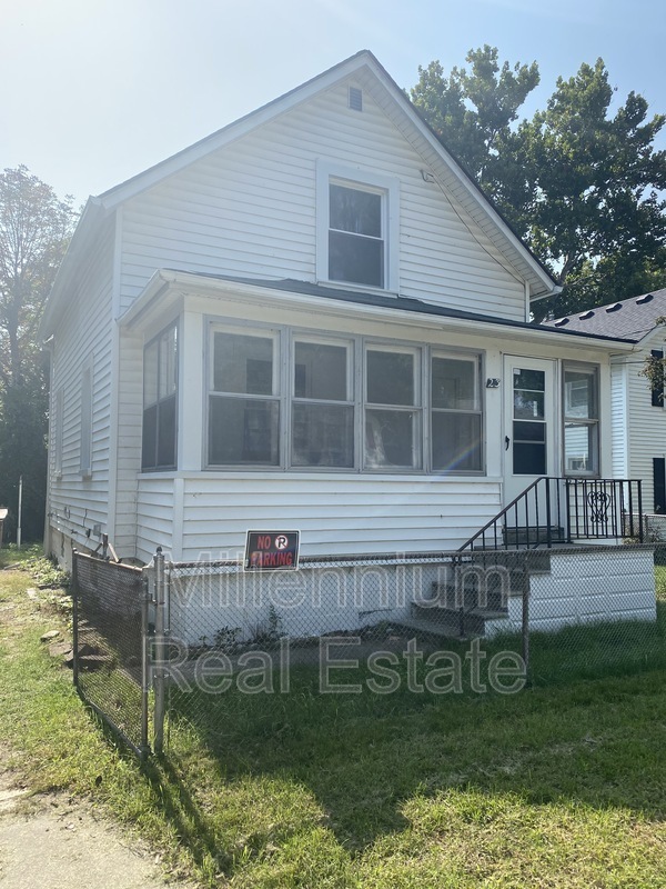 property at 23 Sylvan Ct
