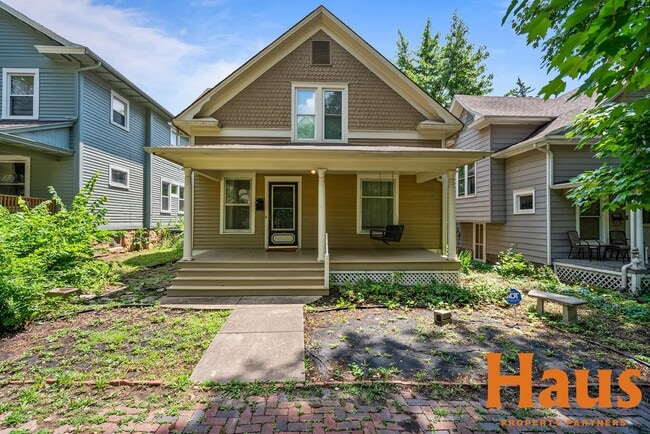 property at 1520 SW Mulvane St