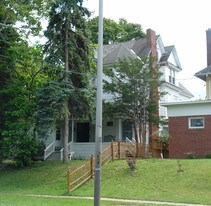 1920 James St Apartments