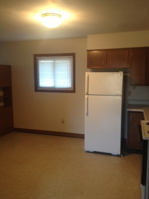 808 S Bentley St-Unit -A in Marion, IL - Building Photo - Building Photo