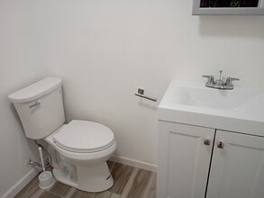 121 Eldredge St, Unit 1L in Binghamton, NY - Foto de edificio - Building Photo