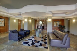1755 E Hallandale Beach Blvd, Unit 401E in Hallandale Beach, FL - Building Photo
