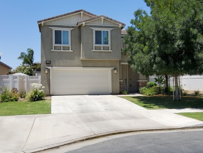 property at 23 White Alder Dr