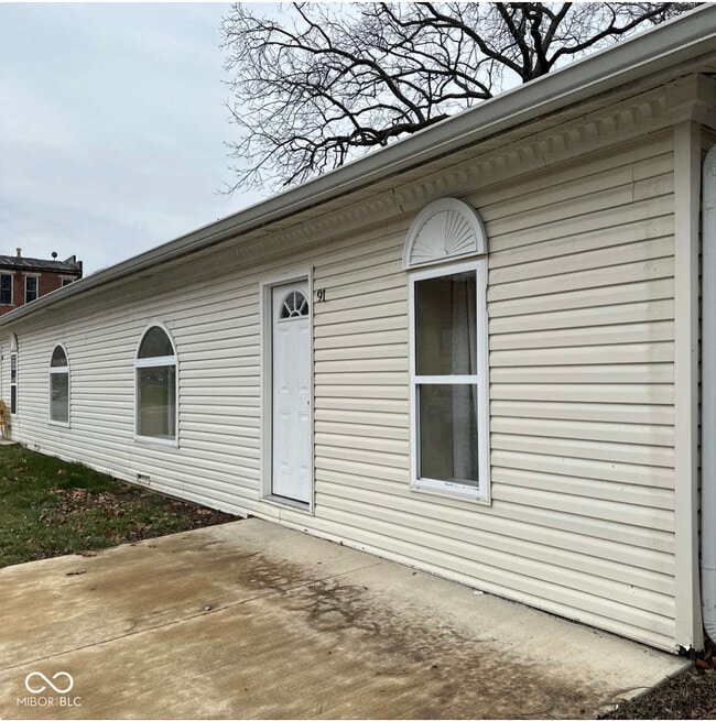 property at 91 N Pike St
