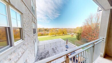 5745 Newbank Cir in Dublin, OH - Building Photo - Building Photo