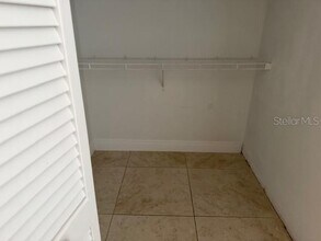 2419 Rolling Broak Dr in Orlando, FL - Building Photo - Building Photo