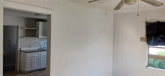 6717 Avenue H in Houston, TX - Building Photo